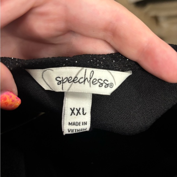 Flowy black sparkling dress. Open back with lace. Short mini dress. XXL - Picture 4 of 8